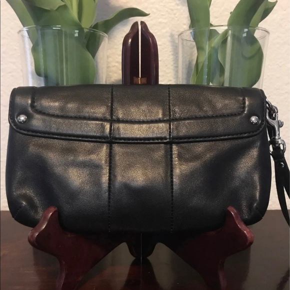 Coach XL Wristlet - Picture 2 of 5